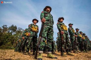 Read more about the article မိုးညှင်းမြို့နယ်တွင် လူငယ်များအား အိမ်အတွင်းသို့ဝင်ရောက်ဖမ်းဆီးနေ၊တလအတွင်း လူငယ်၁၀ဦးထက်မနည်းဖမ်းဆီးခံရ