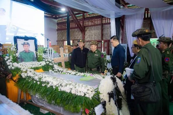 Read more about the article လဆန်အောင်ဝါ(ကွယ်လွန်သူ) ဂွေထူဌာနေပြည်သူ့စစ်ရှိရာဘက်စစ်ကောင်စီမှ စစ်အင်အားဖြည့်တင်းနေ