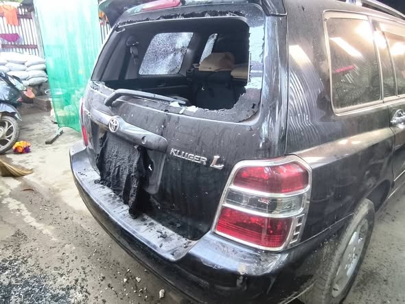 Read more about the article ဖားကန့်မြို့တွင် စစ်ကော်မရှင်ဘက်မှ လက်နက်ကြီးပစ်ခတ်မှုကြာင့် ကလေးငယ်တစ်ဦးသေ ၊ ပြည်သူတစ်ချို့ထိခိုက်သေဆုံး